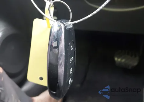 2019 Nissan Kicks Sr z USA, uszkodzony, nr VIN 3N1CP5CU7KL535923